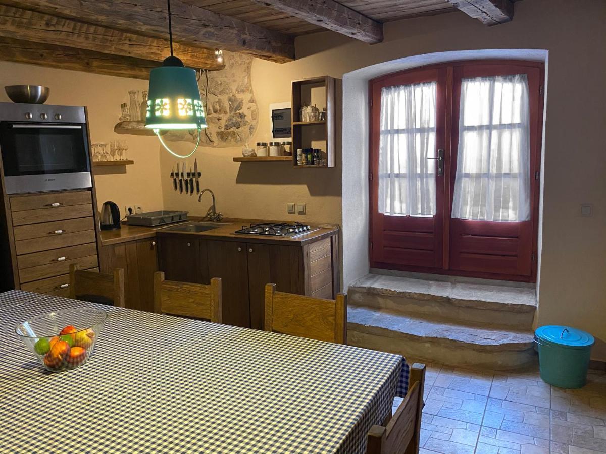 Vrbanj Holiday Home Hauser מראה חיצוני תמונה