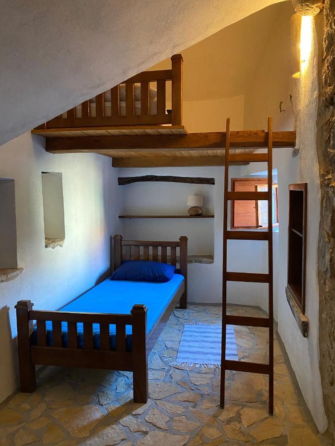 Vrbanj Holiday Home Hauser מראה חיצוני תמונה