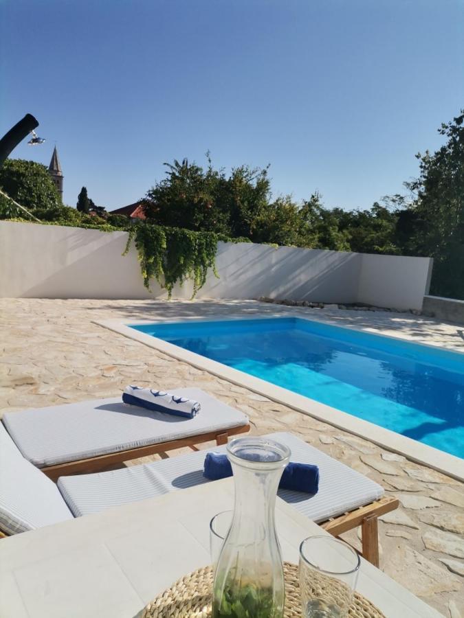 Vrbanj Holiday Home Hauser מראה חיצוני תמונה