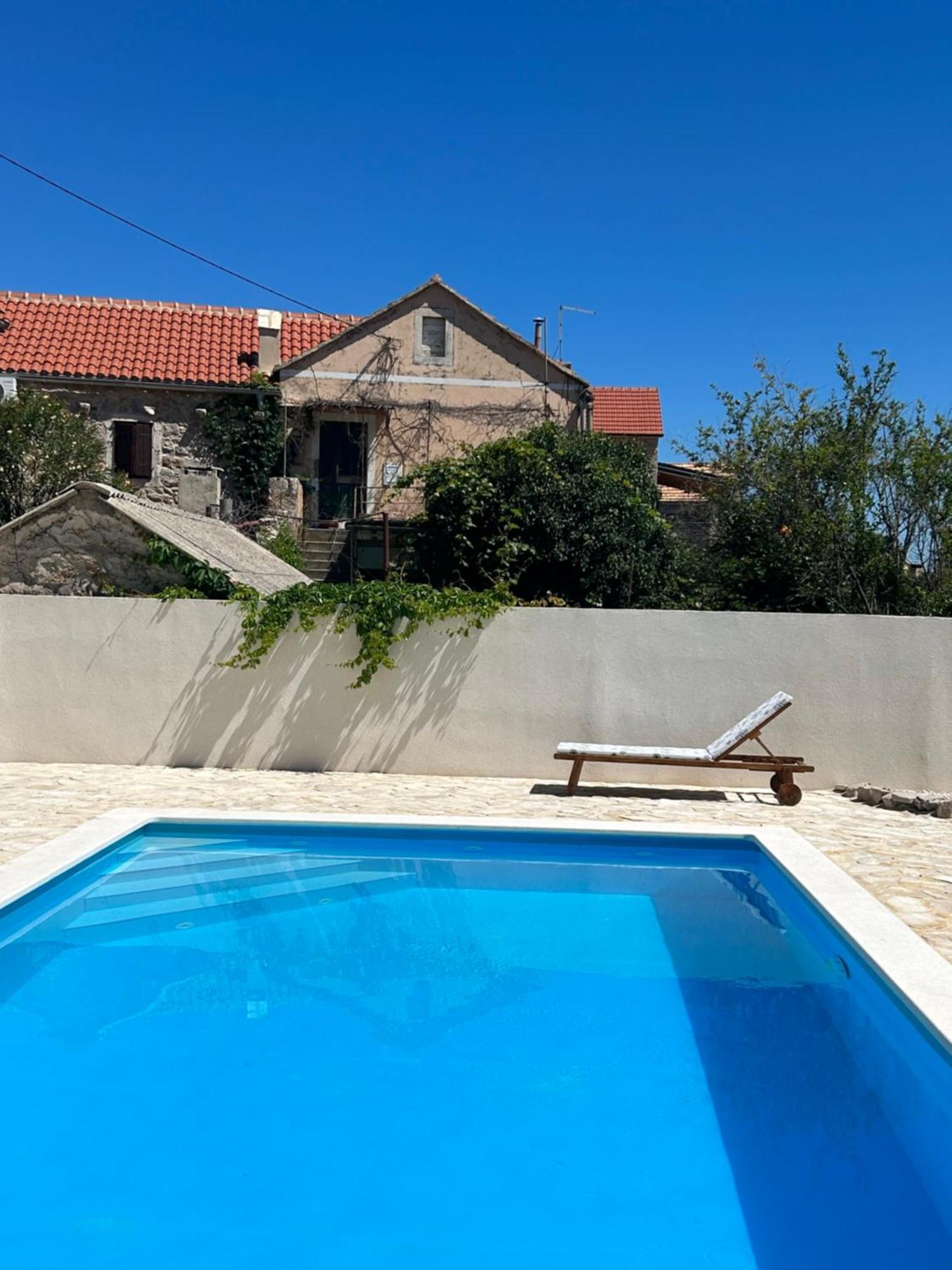 Vrbanj Holiday Home Hauser מראה חיצוני תמונה